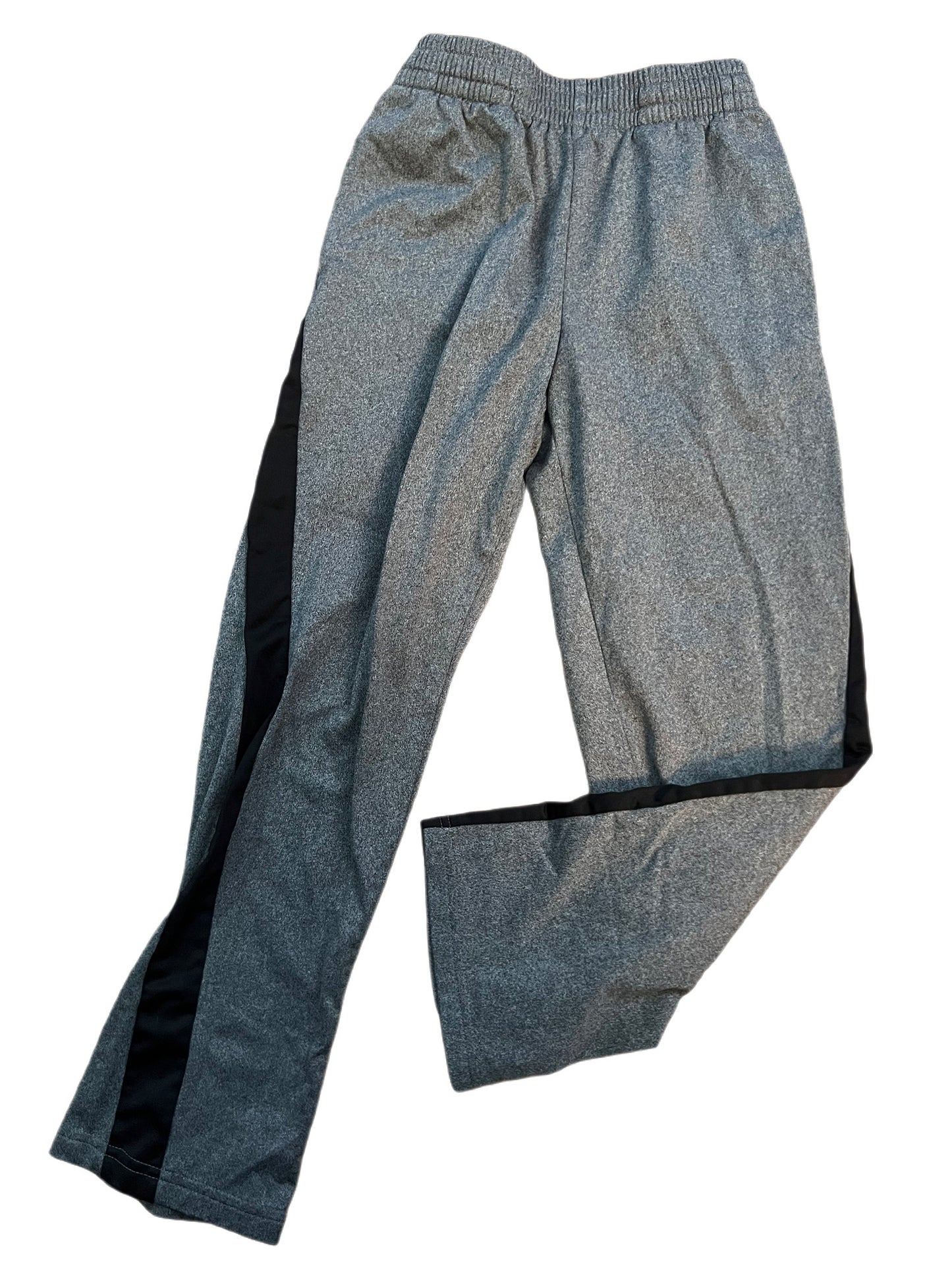 Gray sweatpants, 10-12