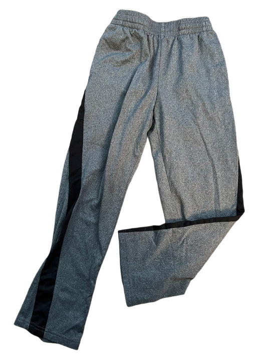 Gray sweatpants, 10-12