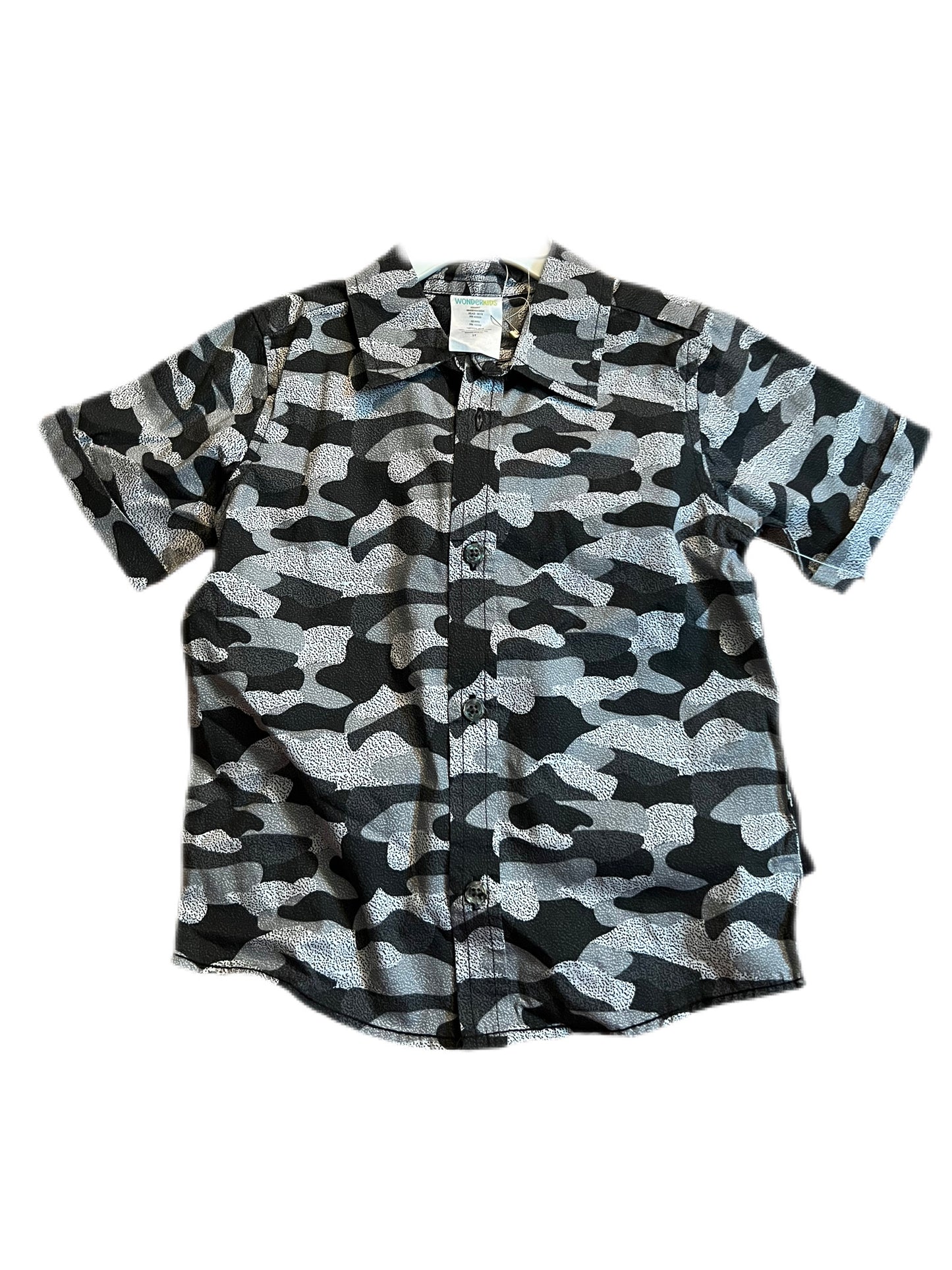 Black camo shirt, with black shorts set, 3T