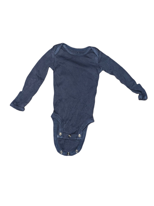 Gray onesie, Newborn