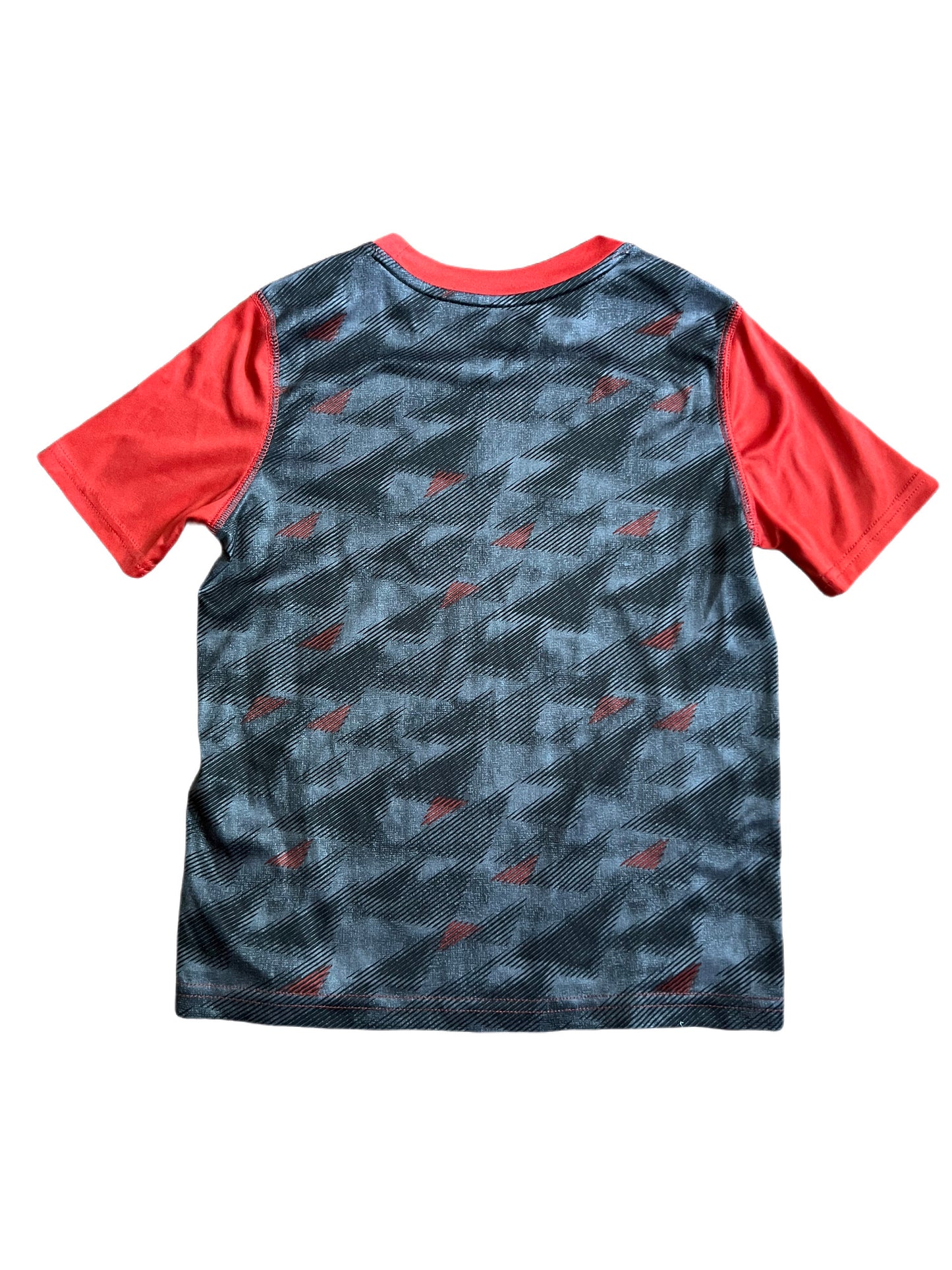 Red and gray athletic t-shirt, 5/6